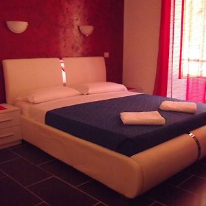 Gio' Suites